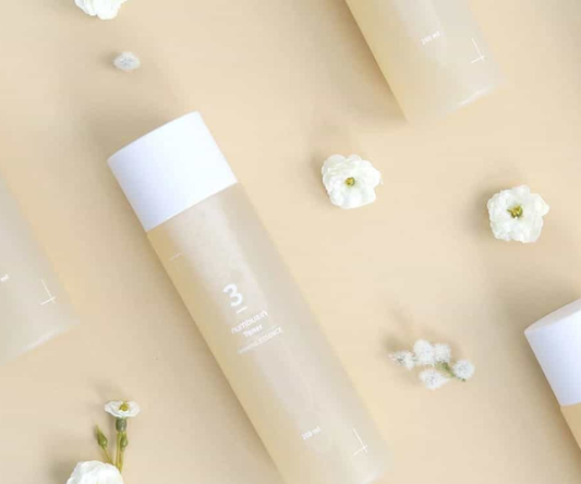 No.3 Super Glowing Essence Toner